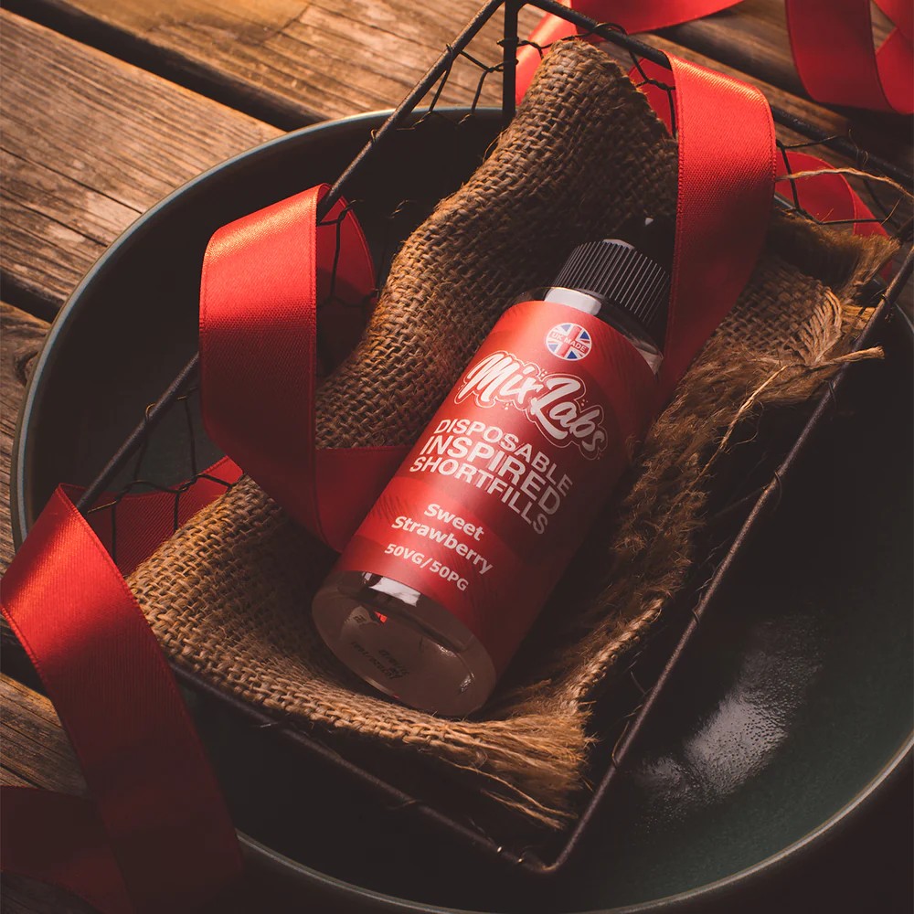 Sweet Strawberry Mix Labs Shortfill 100ml